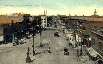 Broadway - Fargo, North Dakota ND Postcard