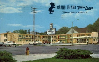 Grand Island Trave Lodge - Nebraska NE Postcard