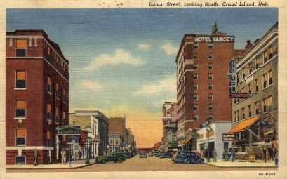 Locust Street looking North - Grand Island, Nebraska NE Postcard