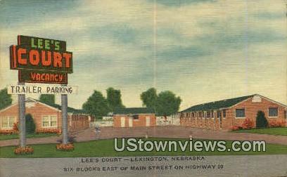 Lee's Court - Lexington, Nebraska NE Postcard