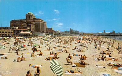 wide beach adjacent to the ocean Atlantic City, New Jersey Postcard