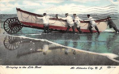 Bringing in the Life Boat Atlantic City, New Jersey Postcard