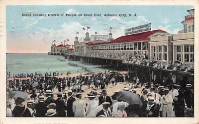Scene showing Crowd of People on Steel Pier Atlantic City, New Jersey Postcard