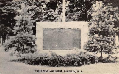 World War Monumnent Dunellen, New Jersey Postcard