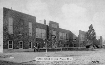 Public School Deepwater, New Jersey Postcard