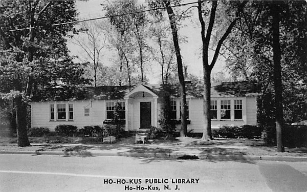 Ho-Ho-Kus Public Library Ho Ho Kus, New Jersey Postcard