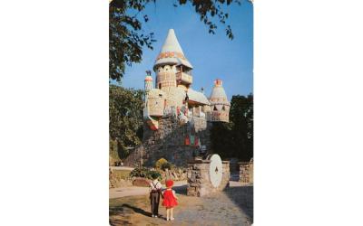 The Gingerbread Castle Hamburg, New Jersey Postcard