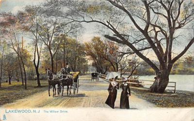 The Willow Drive Lakewood, New Jersey Postcard