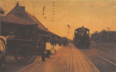 Lakewood Railroad Station, Reproduction New Jersey Postcard