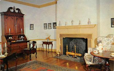 Gen. Washington's Living & Dining Room Morristown, New Jersey Postcard