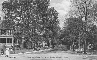 Fullerton Avenue from Munn Street Montclair, New Jersey Postcard