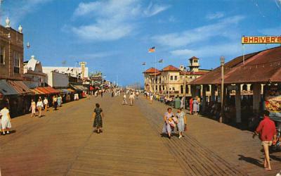 Strolling on the wooden way Ocean City, New Jersey Postcard