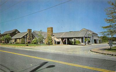 Quail Hill Inn, Historic Towne of Smithville New Jersey Postcard