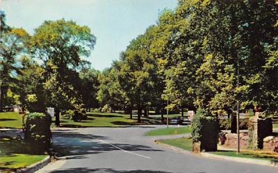 Entrance to Cadwalader Park Trenton, New Jersey Postcard