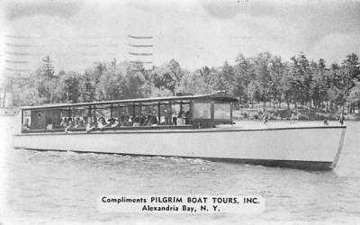 Pilgrim Boat Tours Inc Alexandria Bay, New York Postcard