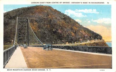 Centre of Bridge Bear Mountain, New York Postcard