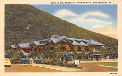 View of Inn Bear Mountain, New York Postcard