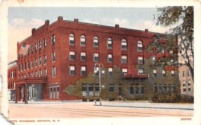 Hotel Richmond Batavia, New York Postcard