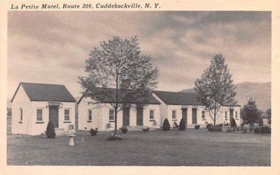La Petite Motel Cuddebackville, New York Postcard