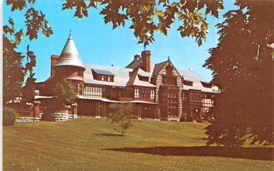 Mrs. FF Thompson's Summer Cottage Canandaigua, New York Postcard