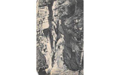 Ice Cave Shawangunk Mountains Ellenville, New York Postcard