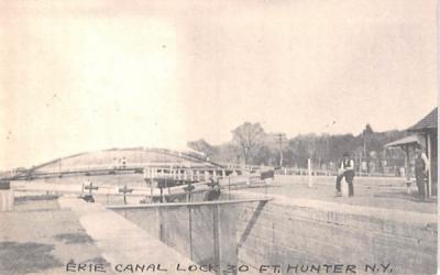 Erie Canal Lock Fort Hunter, New York Postcard