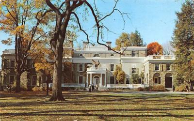 Home of Franklin D Roosevelt Hyde Park, New York Postcard