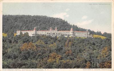 New Grand Hotel Highmount, New York Postcard