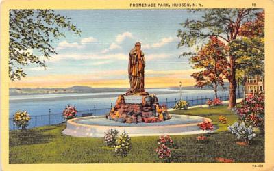 Promenade Park Hudson, New York Postcard