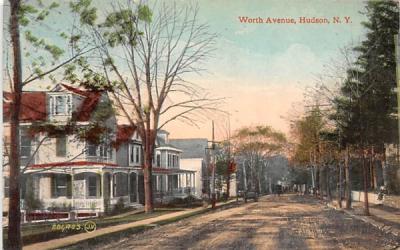 Worth Avenue Hudson, New York Postcard