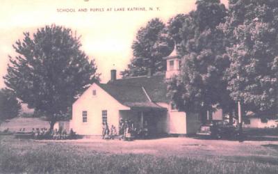 School & Pupils Lake Katrine, New York Postcard