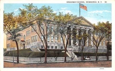 Broadway School Newburgh, New York Postcard