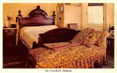 President's Bedroom, Hyde Park Poughkeepsie, New York Postcard