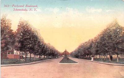 Parkwood Boulevard Schenectady, New York Postcard