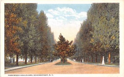 Parkwood Boulevard Schenectady, New York Postcard