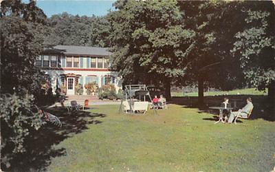 Vineyard Lodge Ulster Park, New York Postcard
