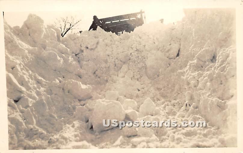 Winter Scene - White Sulphur Springs, New York NY Postcard