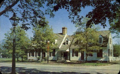 Chownings Tavern - Williamsburg, Virginia VA Postcard