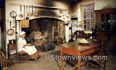 Kitchen At Governors Palace  - Williamsburg, Virginia VA Postcard