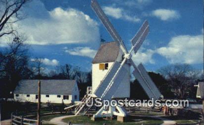 Robertson's Windmill - Williamsburg, Virginia VA Postcard
