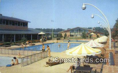 Motor House Pool - Williamsburg, Virginia VA Postcard