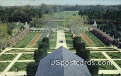 Ballroom Garden, Governor's Palace - Williamsburg, Virginia VA Postcard