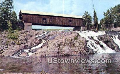 Covered Bridge - Hartland, Vermont VT Postcard