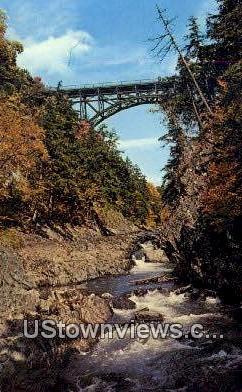 Quechee Gorge - Vermont VT Postcard