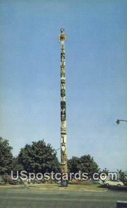 World's Tallest Totem Pole - Tacoma, Washington WA Postcard