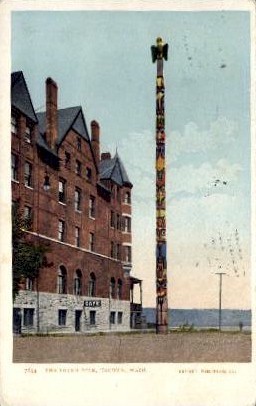 Totem Pole - Tacoma, Washington WA Postcard