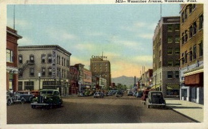 Wenatchee Avenue - Washington WA Postcard