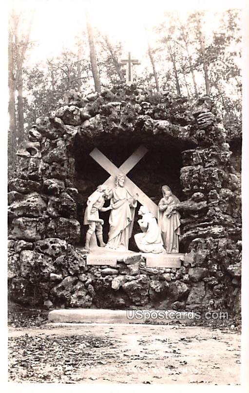8th Station Statue - Holy Hill, Wisconsin WI Postcard