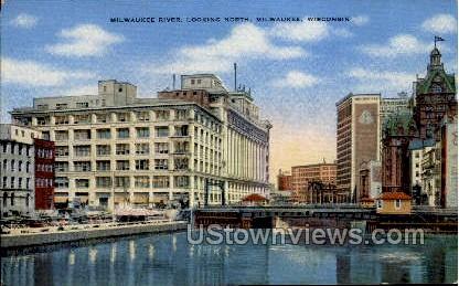 Milwaukee River  - Wisconsin WI Postcard
