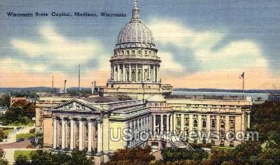 Wisconsin State Capitol - Madison Postcard